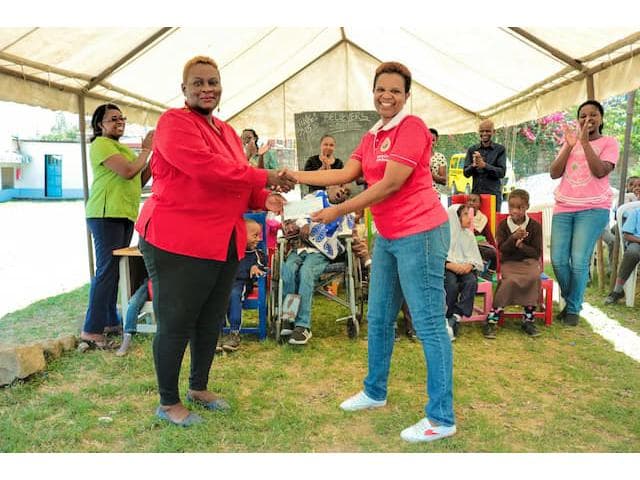 Outdoor celebrations with families